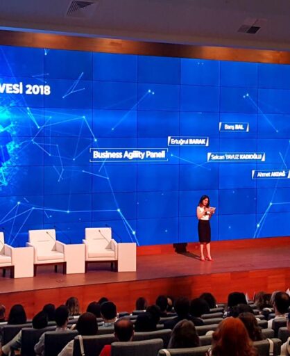 H9lU7I4SJDM0SSvlI82E208V4